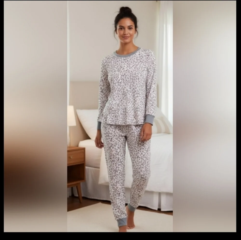 NEW! Joyspun Animal print pajamas NWT 109 - Picture 3 of 6